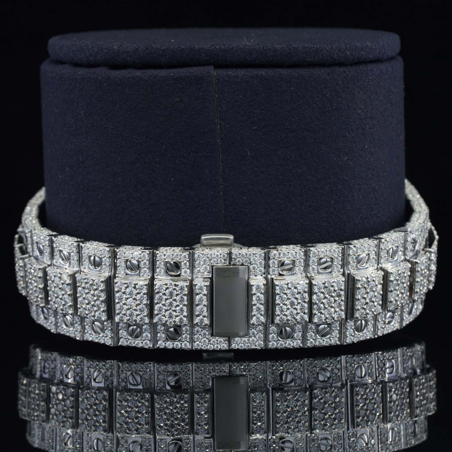 Roman Dial Iced Out Automatic Moissanite Watch for Men – Luxury VVS Diamond Bustdown Bling Watch with Timeless Design