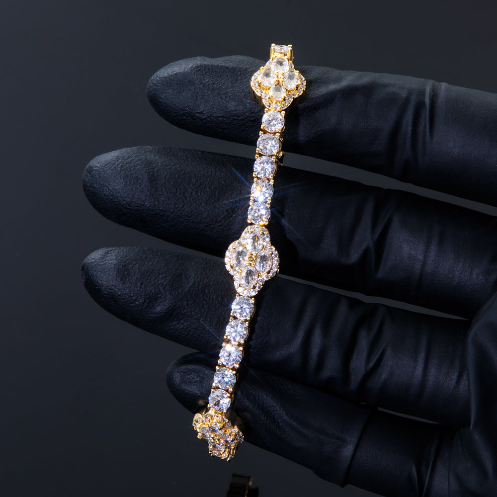 5"Moissanite Iced Out Oval Cut Flower Tennis Bracelet – VVS Diamond-Look Luxury Jewelry for Women in Yellow, Rose & White Gold"