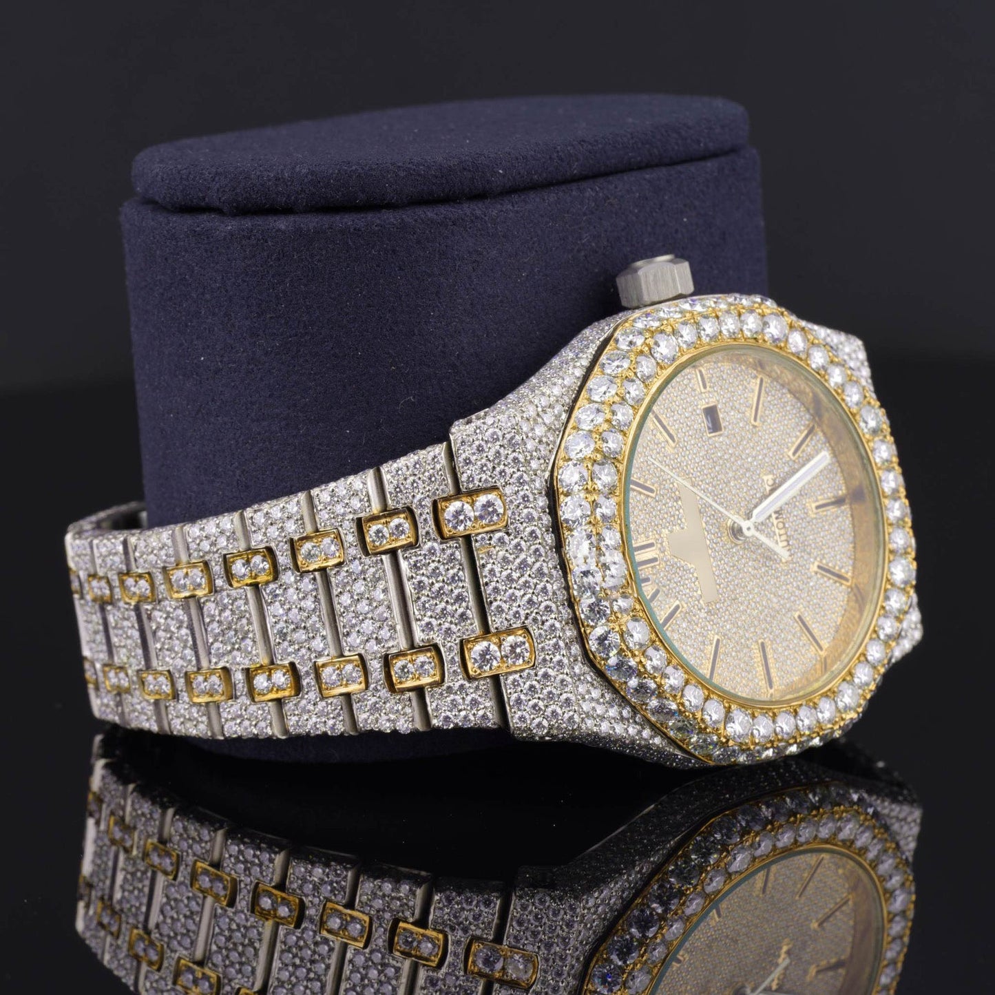 Elegant Iced-Out Moissanite Watch for Men โ Sapphire Crystal Glass, Luxury Bling Timepiece with Ultimate Shine & Style