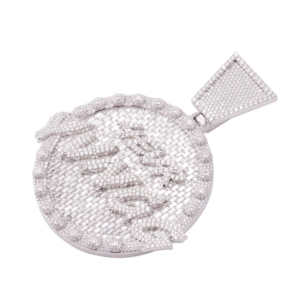 “4EVR YVNGG” Custom Moissanite Circle Pendant – Iced Out Diamond-Look Personalized Hip Hop Necklace Jewelry