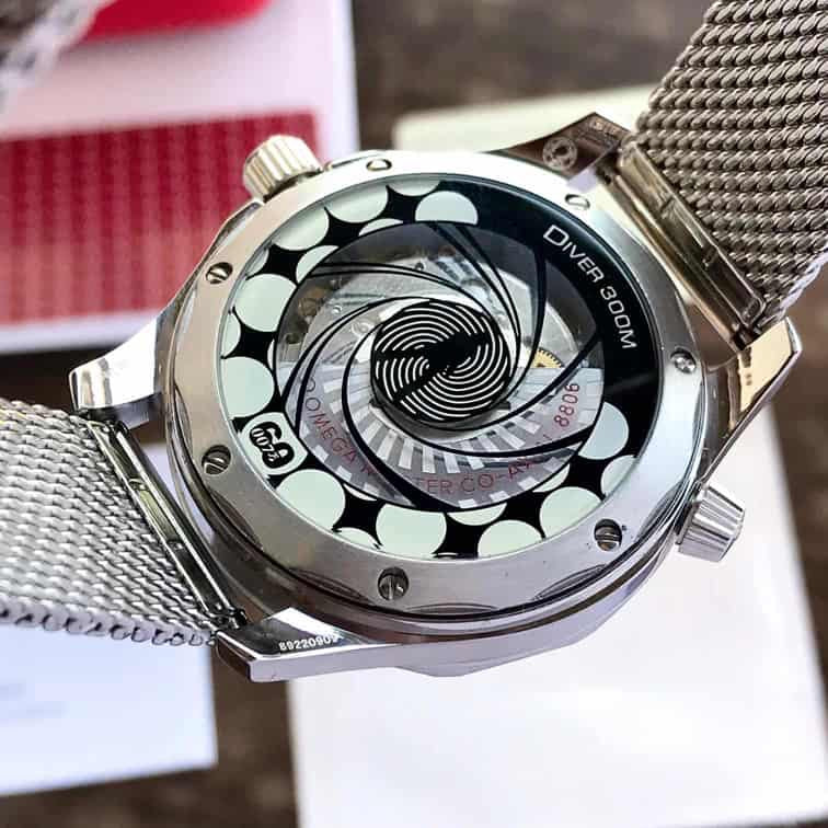 "Omega Seamaster Diver 300M James Bond 60th Anniversary Edition 42mm Men’s Watch – Japanese Automatic Movement 1:1 Super Clone Replica"