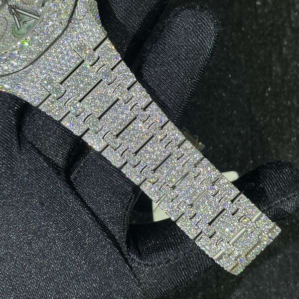Fabulous Iced Out Automatic Moissanite Diamond Wrist Watch Chronograph Working