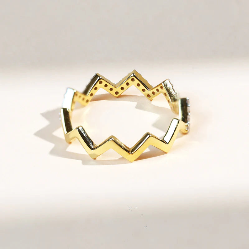 Zig Zag Round Cut Moissanite Wedding Band – 925 Sterling Silver Wave Half Eternity Ring | Unique Promise or Anniversary Band for Her