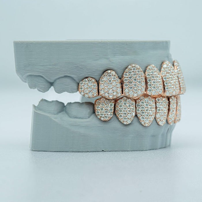 S925 Moissanite Custom Full Bust Down Grillz