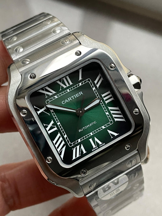 "Car Santos Dumont Medium Model 43.5mm Green Dial Men’s Watch – Swiss ETA Automatic Movement Luxury Replica"