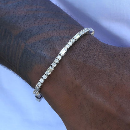 "3mm Moissanite Baguette Cut Tennis Bracelet in White Gold – Iced Out VVS Diamond-Look Unisex Luxury Jewelry"
