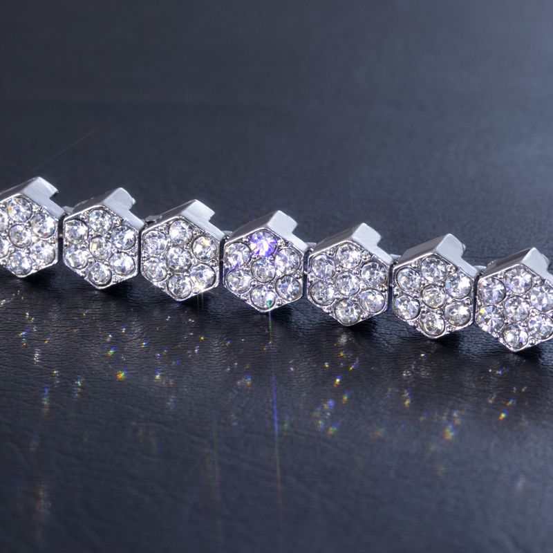 5mm Moissanite Hexagon Tennis Bracelet in White Gold – Iced Out VVS Diamond-Look Unisex Luxury Jewelry