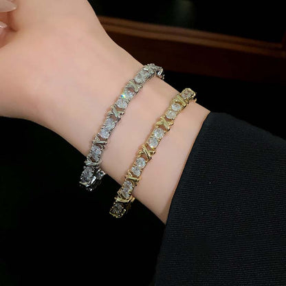 5mm Moissanite Iced Out Infinity Link Open Bracelet – VVS Diamond-Look Unisex Luxury Jewelry in White, Yellow & Rose Gold