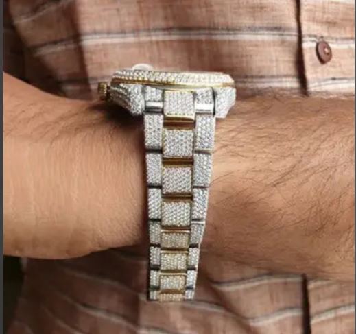 MW  Lavish Round Dial  Iced Out VVS Moissanite Stainless Steel  Diamond Hip Hop Bust Down Watch  Studded Watch Automatic Movement Watch Fully Iced out Watch MW_R1025