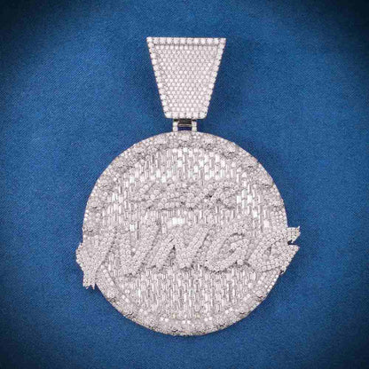 “4EVR YVNGG” Custom Moissanite Circle Pendant – Iced Out Diamond-Look Personalized Hip Hop Necklace Jewelry