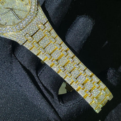 MW Lavish Shinny Round Dial VVS Moissanite Premium Watch Iced Out Hip Hop Watch MW_AP1018