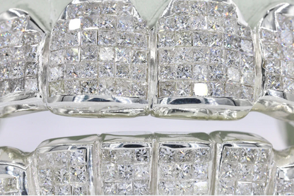 VVS Moissanite , Starling Silver ,White Gold plated,8 Top and Bottom Grillz by diamond grillz VVS Grillz