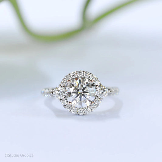 "Vintage Round Moissanite Halo Ring with Milgrain Wedding Band – VVS D-Color 925 Sterling Silver Bridal Ring Set for Women"