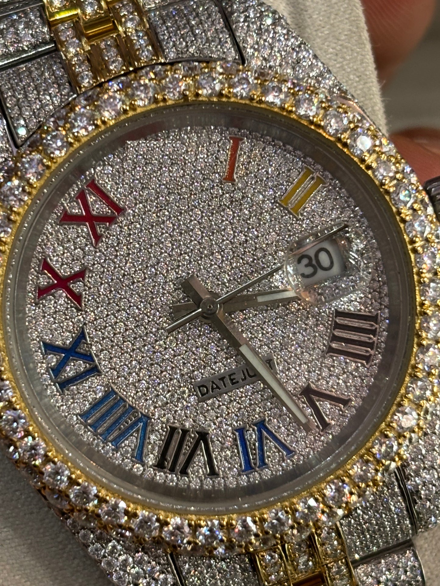 MW  Classic Roman Dial Iced Out VVS Moissanite Stainless Steel  Diamond Hip Hop Bust Down Watch  Studded Watch Automatic Movement Watch Fully Iced out Watch MW_R1002