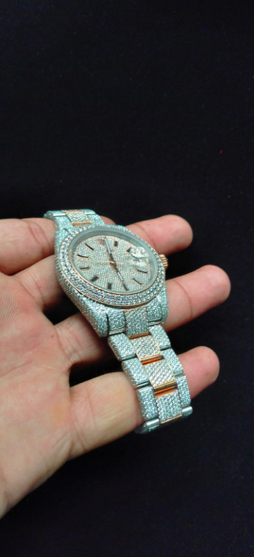 MW Moissanite Round Dial Watch  Iced Out VVS Diamond Hip Hop Bust Down Watch  Studded Watch Automatic Movement Watch Fully Iced out Watch MW_R1016