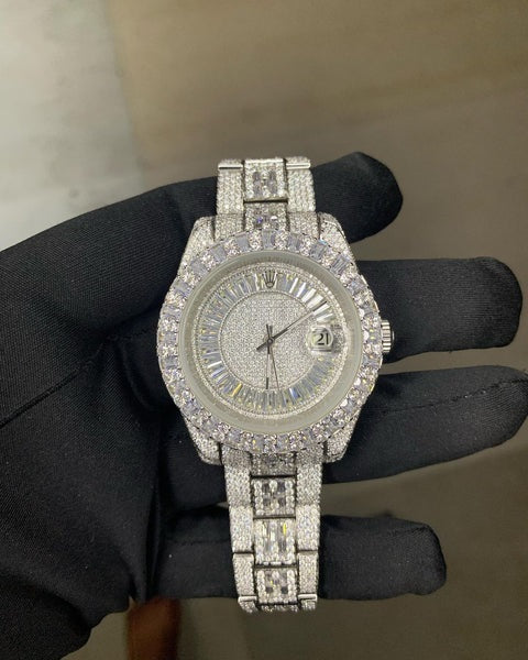 MW  Luxury Watch Roman Dial Moissanite Iced Out Hip Hop Bust Down Watch  Studded Movement Watch Fully Iced out Watch MW_R1037