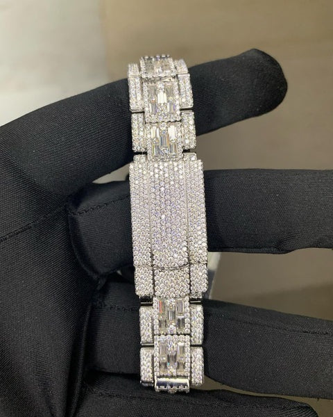 MW  Luxury Watch Roman Dial Moissanite Iced Out Hip Hop Bust Down Watch  Studded Movement Watch Fully Iced out Watch MW_R1037