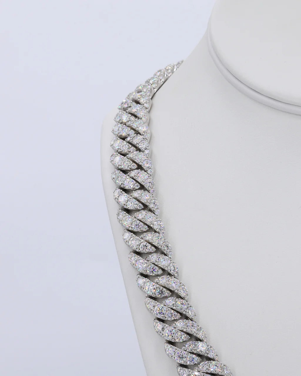 16MM Big Pointer Row VVS Moissanite Cuban Chain 22 Inch