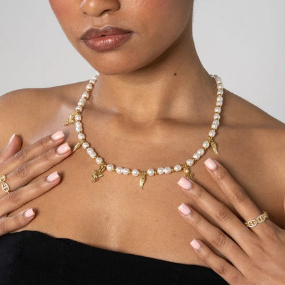 Wings &amp; Roses Beaded Pearl Necklace - Gold