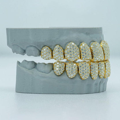 S925 Moissanite Custom Full Bust Down Grillz
