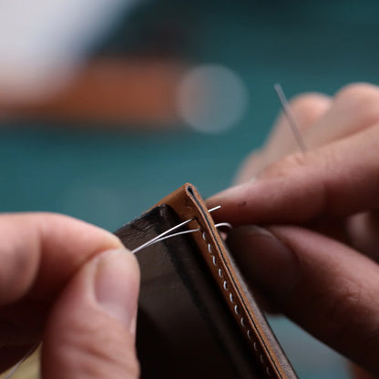 "Car Santos de Cartier Medium Model 35.1mm WSSA001 GJ Silver Dial Men’s Watch – Swiss ETA Automatic Movement Super Clone Replica"