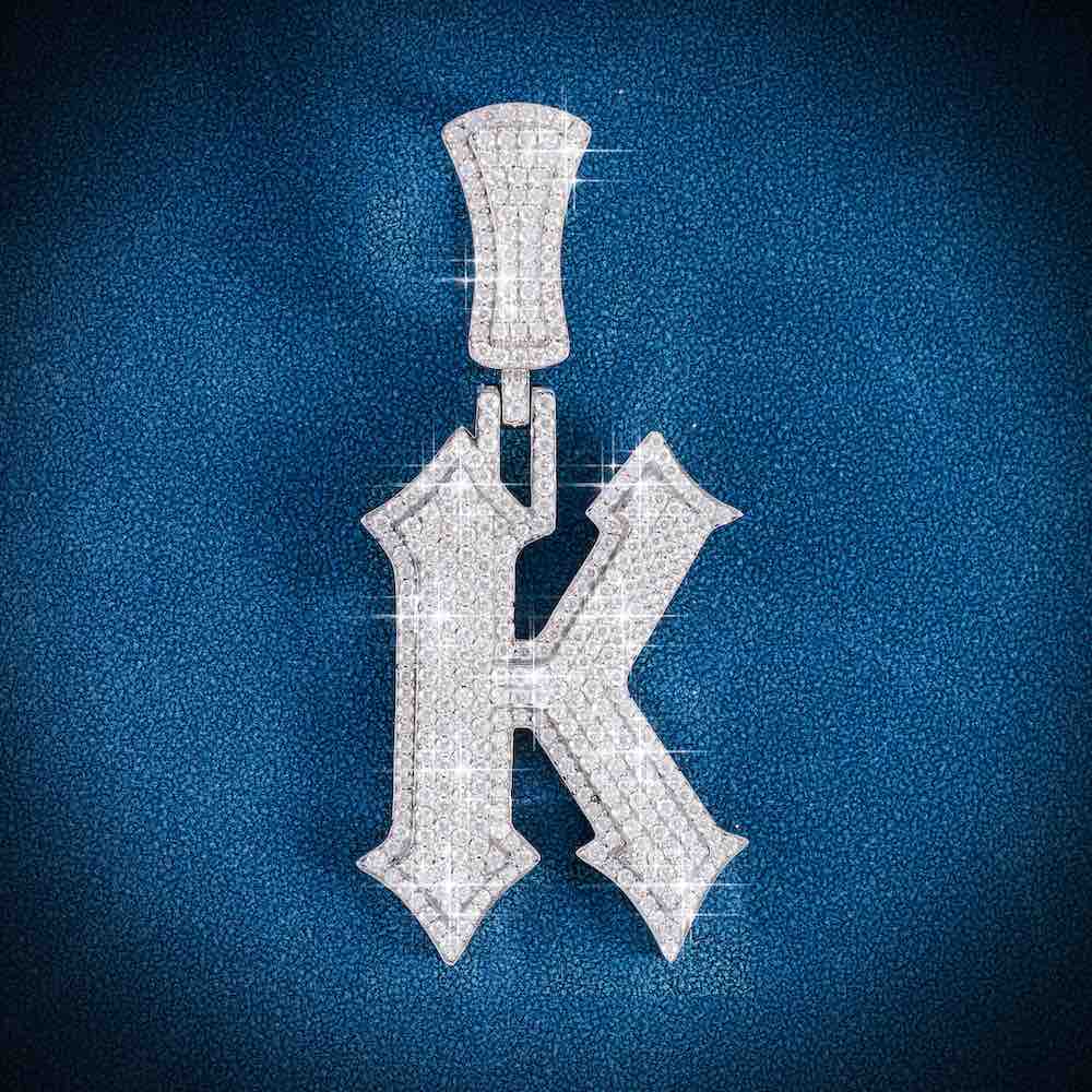 "Custom Moissanite Letter 'K' Pendant – Iced Out Diamond-Look Alphabet Necklace Jewelry for Men & Women"