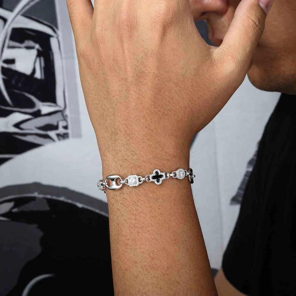10mm Moissanite Gucci-Inspired Four-Leaf Clover Tennis Bracelet – VVS Diamond-Look Luxury Jewelry in 925 Silver, Yellow, Rose & White Gold Finishes