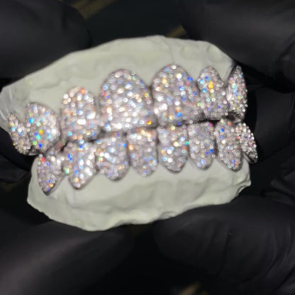 "Iced VVS Moissanite Grillz for Women – Zig Zag Setting Diamond-Look Teeth Jewelry in Custom Fit Design"